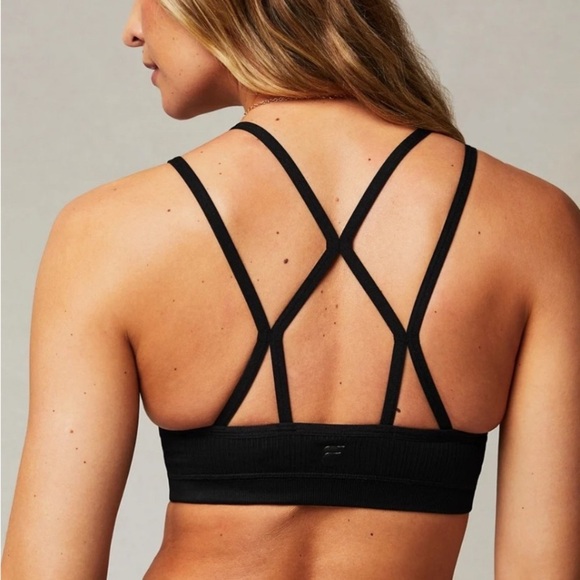 Fabletics Low Impact Seamless Strappy Bra Black - Picture 2 of 9